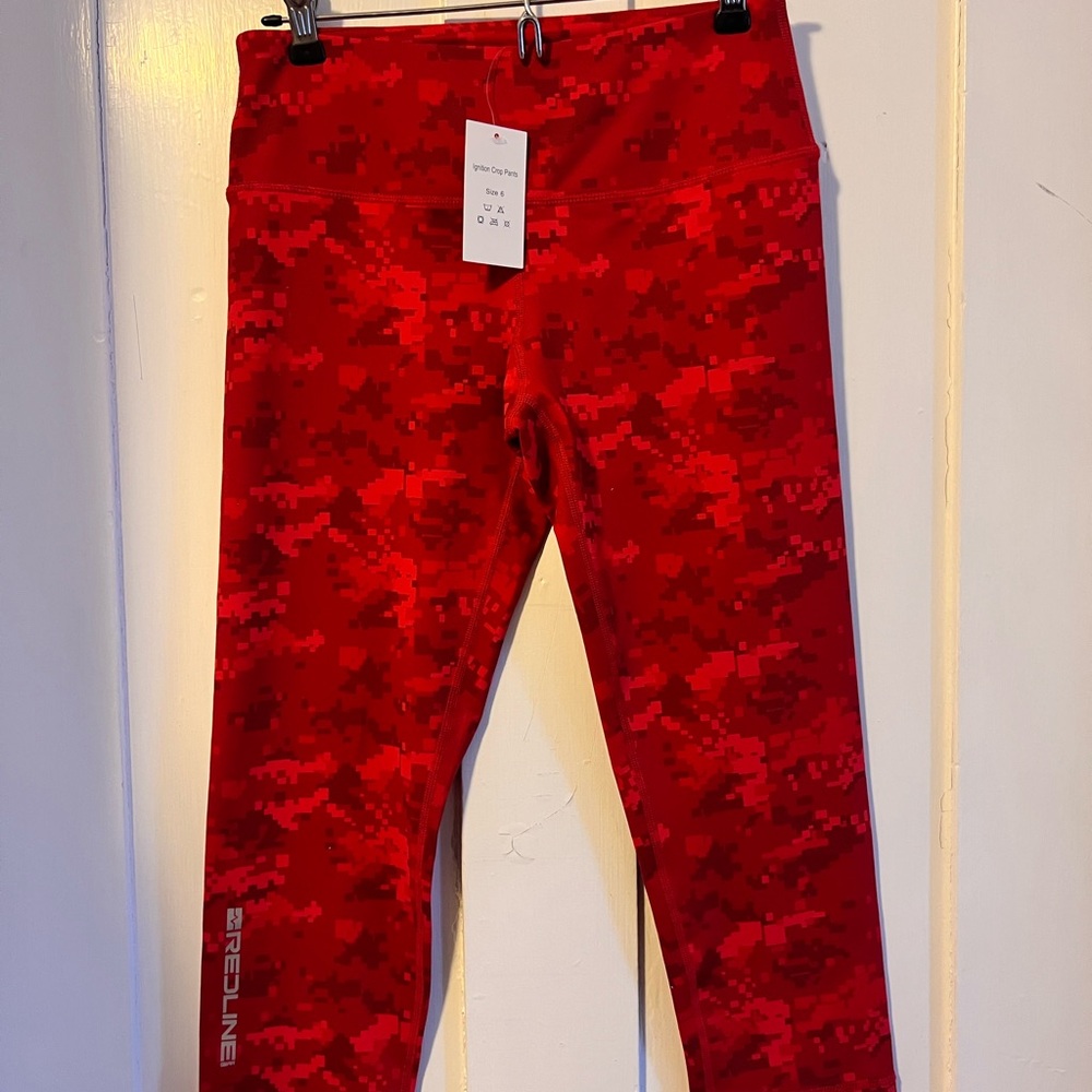 Redline Gear Digital Camo Ignite Crop 25” Leggings